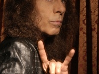 A Salute To A Man With Golden Pipes