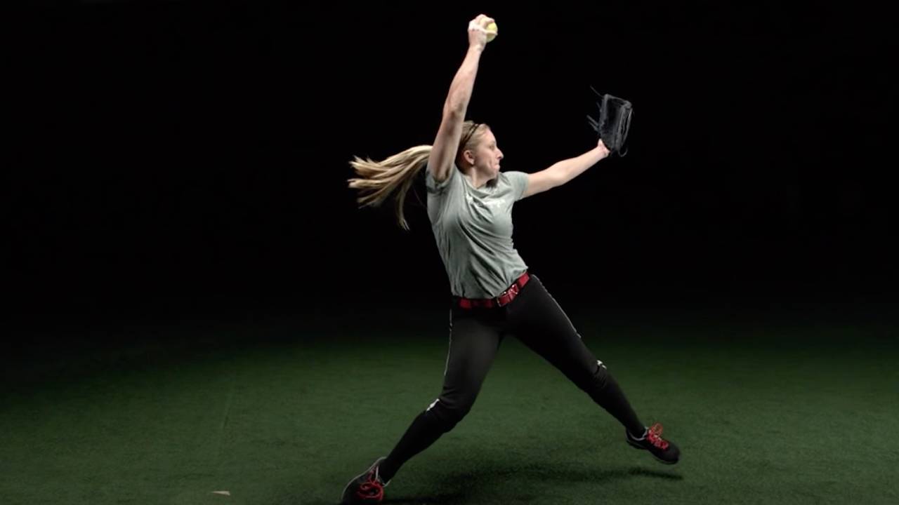 I Let a Pitching Coach Fix My Mechanics LIVE