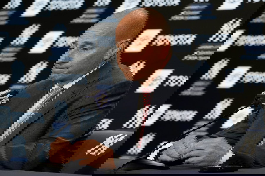 Breaking News Brian Cashman Has Agreed To A Three Year Deal To Remain The Yankees General Manager