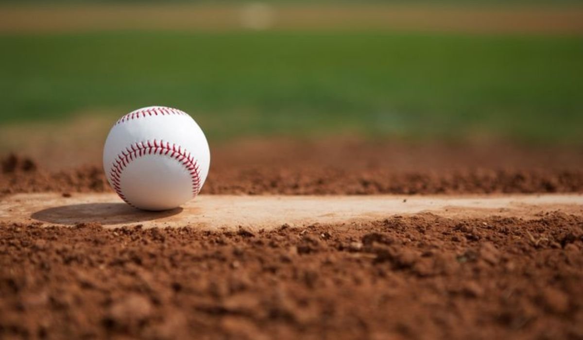 4-2-5 Defense Explained: Can This Formation Work in Baseball?