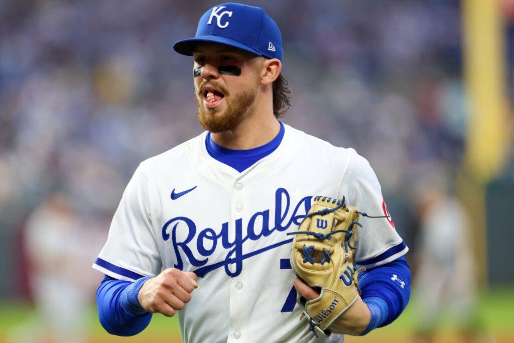 What Glove Does Bobby Witt Jr. Use? Gear Breakdown You Need to See