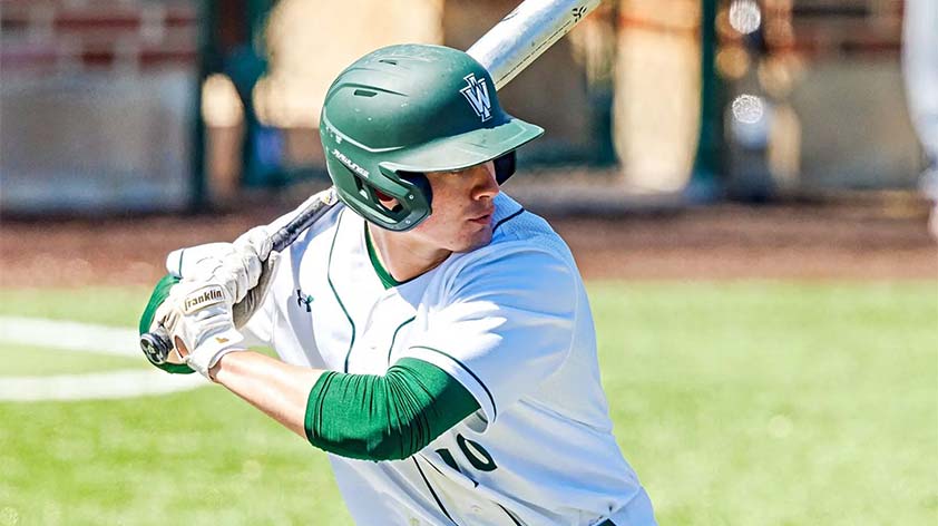 Why You Should Swing a Heavier Bat in the On-Deck Circle