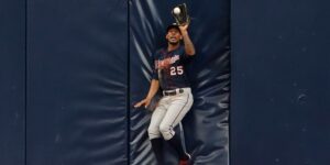 The Pain of Watching Byron Buxton Run the Bases (Hold Your Breath)